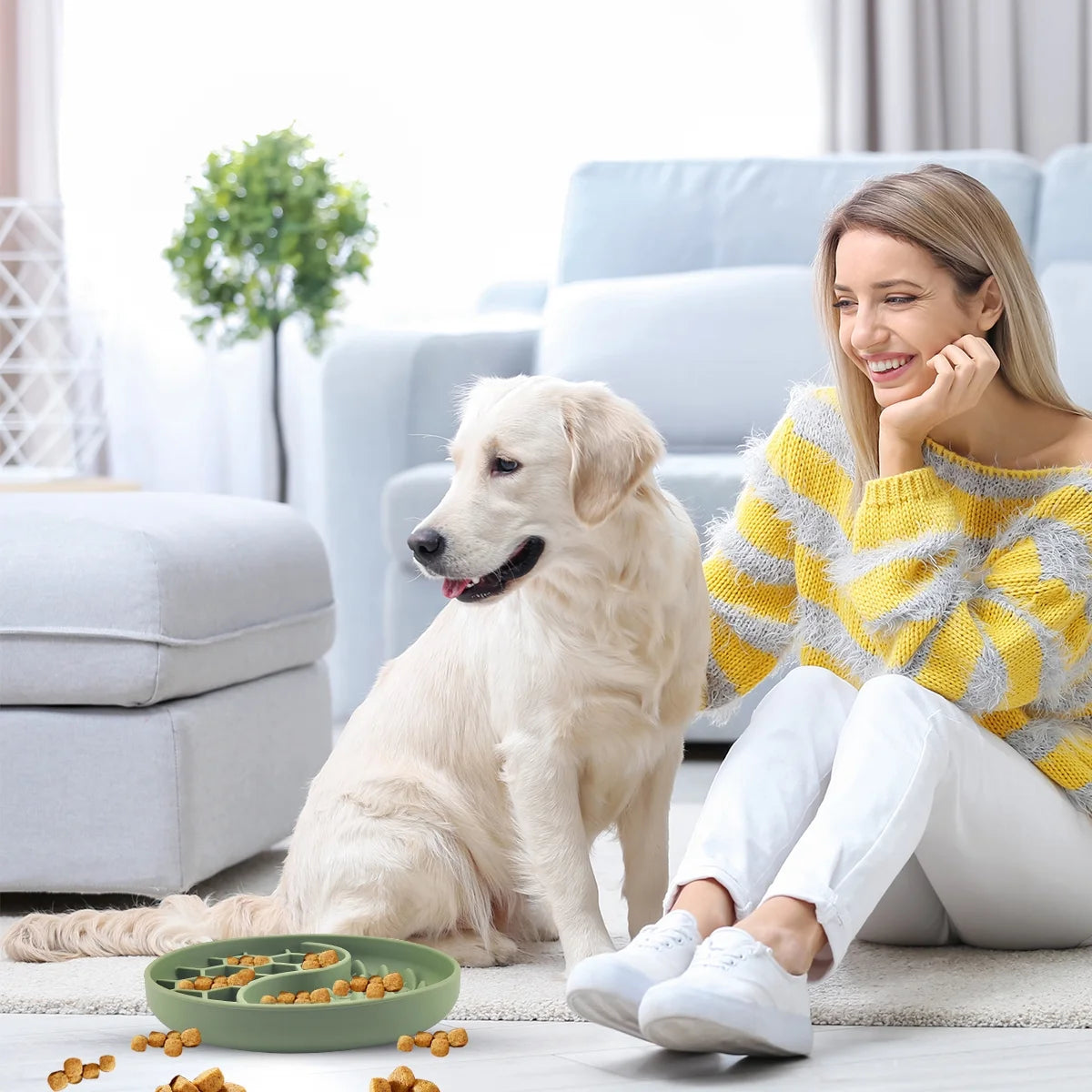 Slow Feeder Dog Bowl Silicone Pet Food Bowls with Suction Cups Puzzle Silicone Dog Feeding Bowls with Suction Cups, Anti-Choking, Non-Slip Design Green