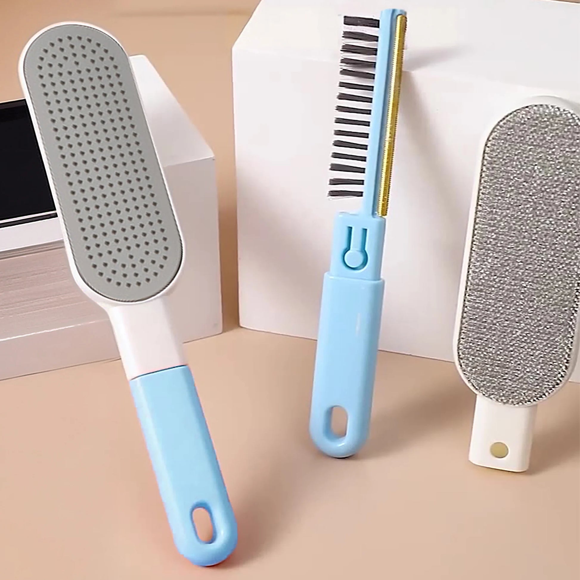 2PCS Reusable Pet Hair Remover Brushes - Travel Size Lint Brush for Clothes & Laundry, Cat Dog Fur Removal Tool (Pink)